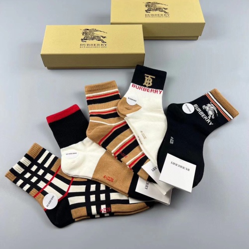 Replica Burberry Socks For Women #1201861 $25.00 USD for Wholesale