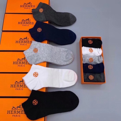 Replica Hermes Socks #1201983 $29.00 USD for Wholesale