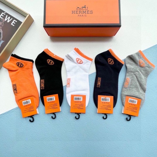 Replica Hermes Socks #1201991 $27.00 USD for Wholesale