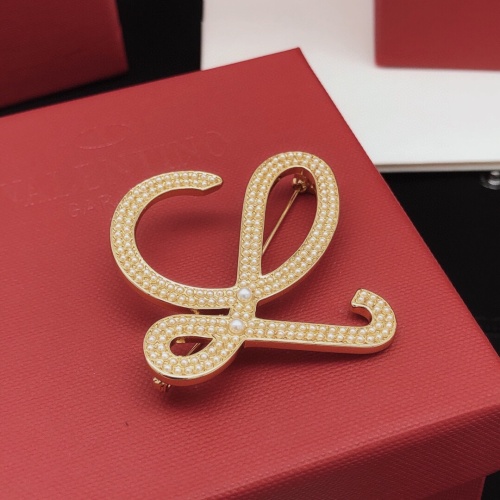 Replica LOEWE Brooches For Women #1202602 $29.00 USD for Wholesale