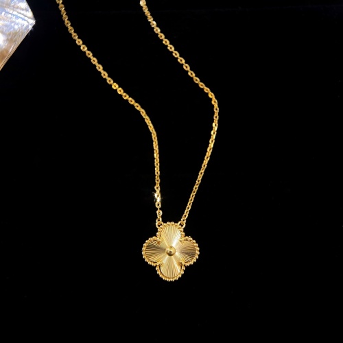 Van Cleef &amp; Arpels Necklaces For Women #1202960 $40.00 USD, Wholesale Replica Van Cleef &amp; Arpels Necklaces