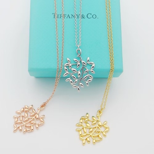 Replica Tiffany Necklaces #1203244 $25.00 USD for Wholesale