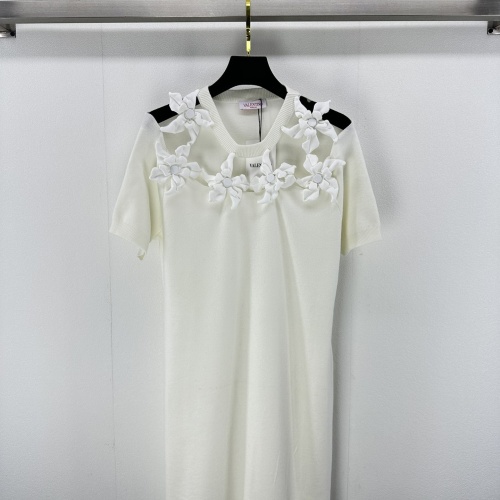 Valentino Dresses Short Sleeved For Women #1204406 $112.00 USD, Wholesale Replica Valentino Dresses