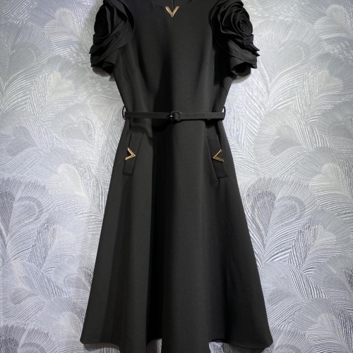 Valentino Dresses Short Sleeved For Women #1204409 $135.00 USD, Wholesale Replica Valentino Dresses