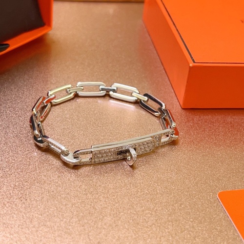Hermes Bracelets #1204484