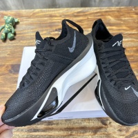 $92.00 USD Nike ZOOM Running Shoes For Men #1197397