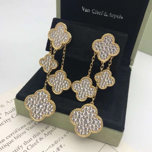 Van Cleef &amp; Arpels Earrings For Women #1204686 $39.00 USD, Wholesale Replica Van Cleef &amp; Arpels Earrings