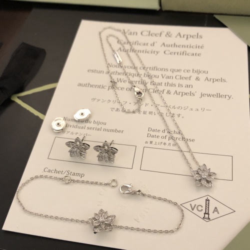 Van Cleef & Arpels Jewelry Set For Women #1204875