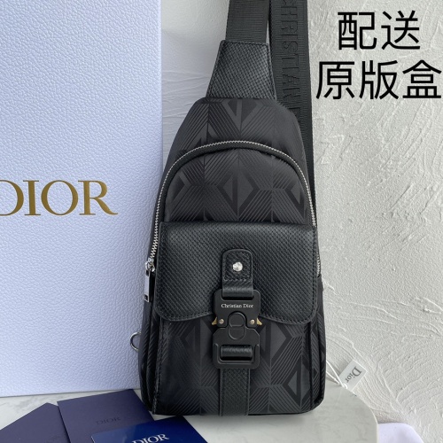 Christian Dior AAA Man Messenger Bags #1209215