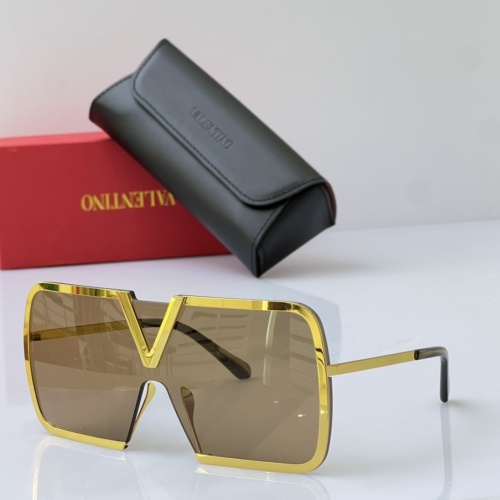 Valentino AAA Quality Sunglasses #1214144