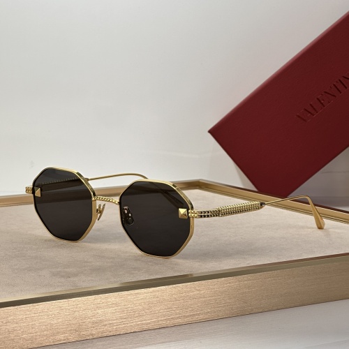 Valentino AAA Quality Sunglasses #1216708