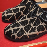 $60.00 USD Valentino Slippers For Men #1208519