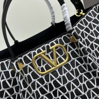 $112.00 USD Valentino AAA Quality Handbags For Women #1208808