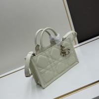 $100.00 USD Christian Dior AAA Quality Handbags For Women #1208958