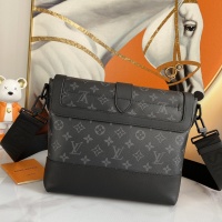 $165.00 USD Louis Vuitton AAA Man Messenger Bags #1209258