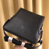 $98.00 USD Louis Vuitton AAA Man Messenger Bags #1209589