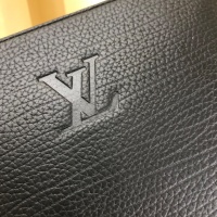 $98.00 USD Louis Vuitton AAA Man Messenger Bags #1209589
