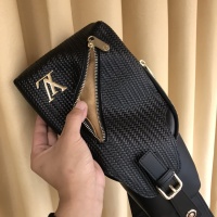 $92.00 USD Louis Vuitton AAA Man Messenger Bags #1209693