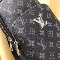 $82.00 USD Louis Vuitton AAA Man Messenger Bags #1209729
