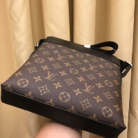 $88.00 USD Louis Vuitton AAA Man Messenger Bags #1209756