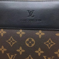 $88.00 USD Louis Vuitton AAA Man Messenger Bags #1209756