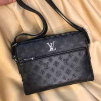 $88.00 USD Louis Vuitton AAA Man Messenger Bags #1209974