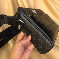 $88.00 USD Louis Vuitton AAA Man Messenger Bags #1209974