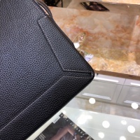 $132.00 USD Hermes AAA Man Messenger Bags #1209990