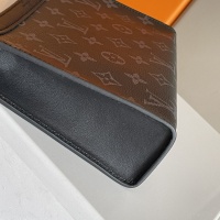 $130.00 USD Louis Vuitton AAA Man Messenger Bags #1210331