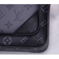 $132.00 USD Louis Vuitton AAA Man Messenger Bags #1210335