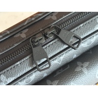 $160.00 USD Louis Vuitton AAA Man Messenger Bags #1210355