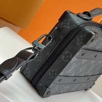 $170.00 USD Louis Vuitton AAA Man Messenger Bags #1210360