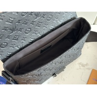 $182.00 USD Louis Vuitton AAA Man Messenger Bags #1210363