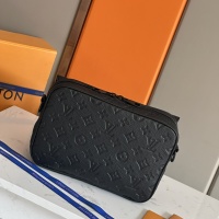 $182.00 USD Louis Vuitton AAA Man Messenger Bags #1210365
