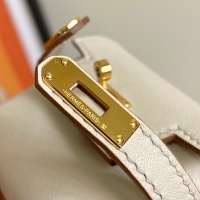 $340.50 USD Hermes AAA Quality Belt Bags For Women #1210792