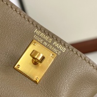 $340.50 USD Hermes AAA Quality Belt Bags For Women #1210794