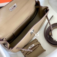 $340.50 USD Hermes AAA Quality Belt Bags For Women #1210795