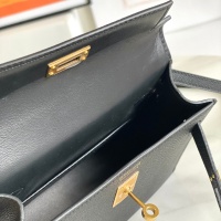 $244.63 USD Hermes AAA Quality Messenger Bags For Women #1210800