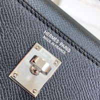 $244.63 USD Hermes AAA Quality Messenger Bags For Women #1210801