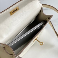$244.63 USD Hermes AAA Quality Messenger Bags For Women #1210803