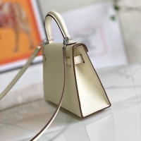 $244.63 USD Hermes AAA Quality Messenger Bags For Women #1210804