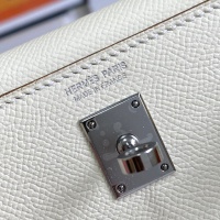 $244.63 USD Hermes AAA Quality Messenger Bags For Women #1210804