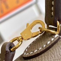 $244.63 USD Hermes AAA Quality Messenger Bags For Women #1210808