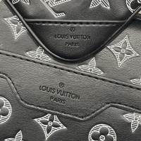 $80.00 USD Louis Vuitton AAA Man Messenger Bags #1211222