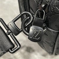 $68.00 USD Louis Vuitton AAA Man Messenger Bags #1211228