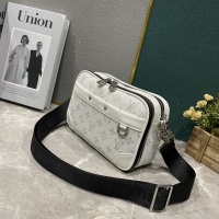 $68.00 USD Louis Vuitton AAA Man Messenger Bags #1211232