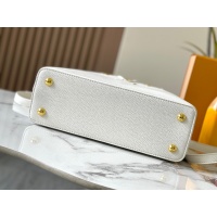 $80.00 USD Louis Vuitton AAA Quality Messenger Bags For Women #1211512