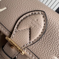$192.00 USD Louis Vuitton AAA Quality Messenger Bags For Women #1211920