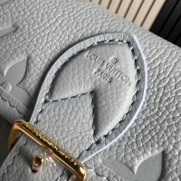 $192.00 USD Louis Vuitton AAA Quality Messenger Bags For Women #1211924