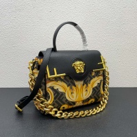 $145.00 USD Fendi AAA Quality Tote-Handbags For Women #1212274